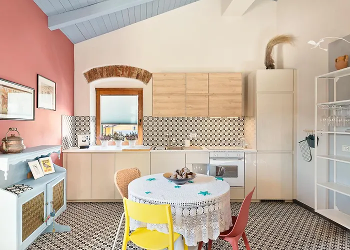 Rosso Malpelo Lägenhet La Spezia